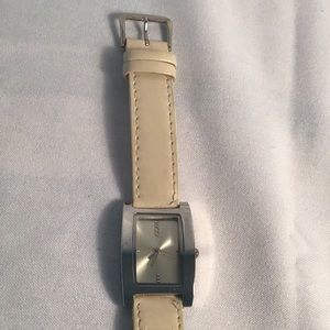 Gucci Vintage Watch Working Great !! - image 1